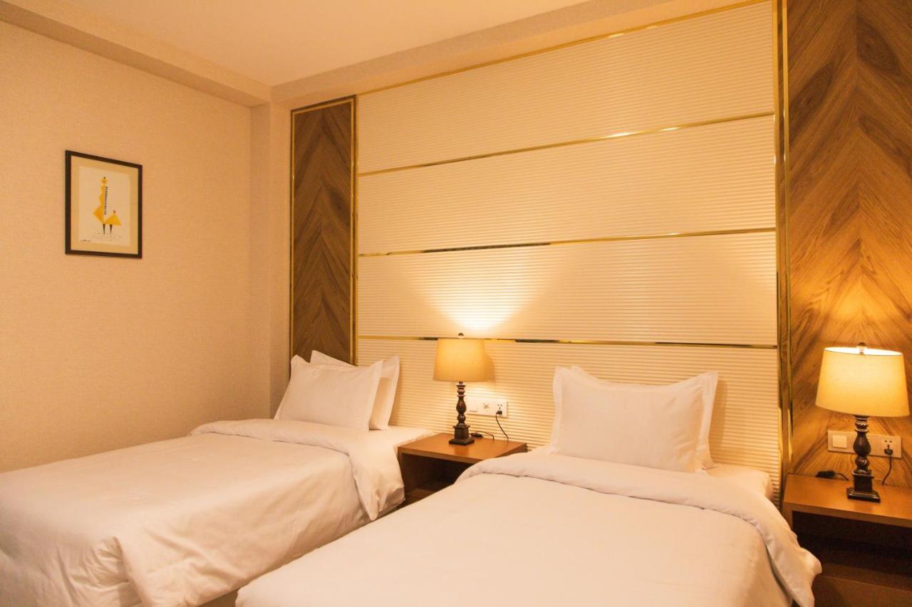 Archazor Mountain Resort Chimgan ภายนอก รูปภาพ