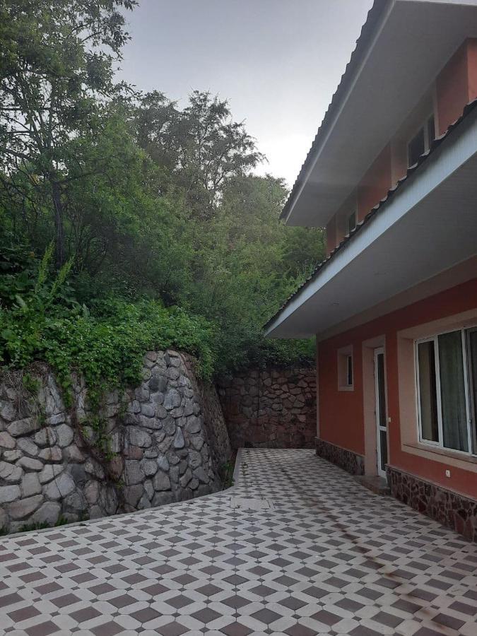 Archazor Mountain Resort Chimgan ภายนอก รูปภาพ